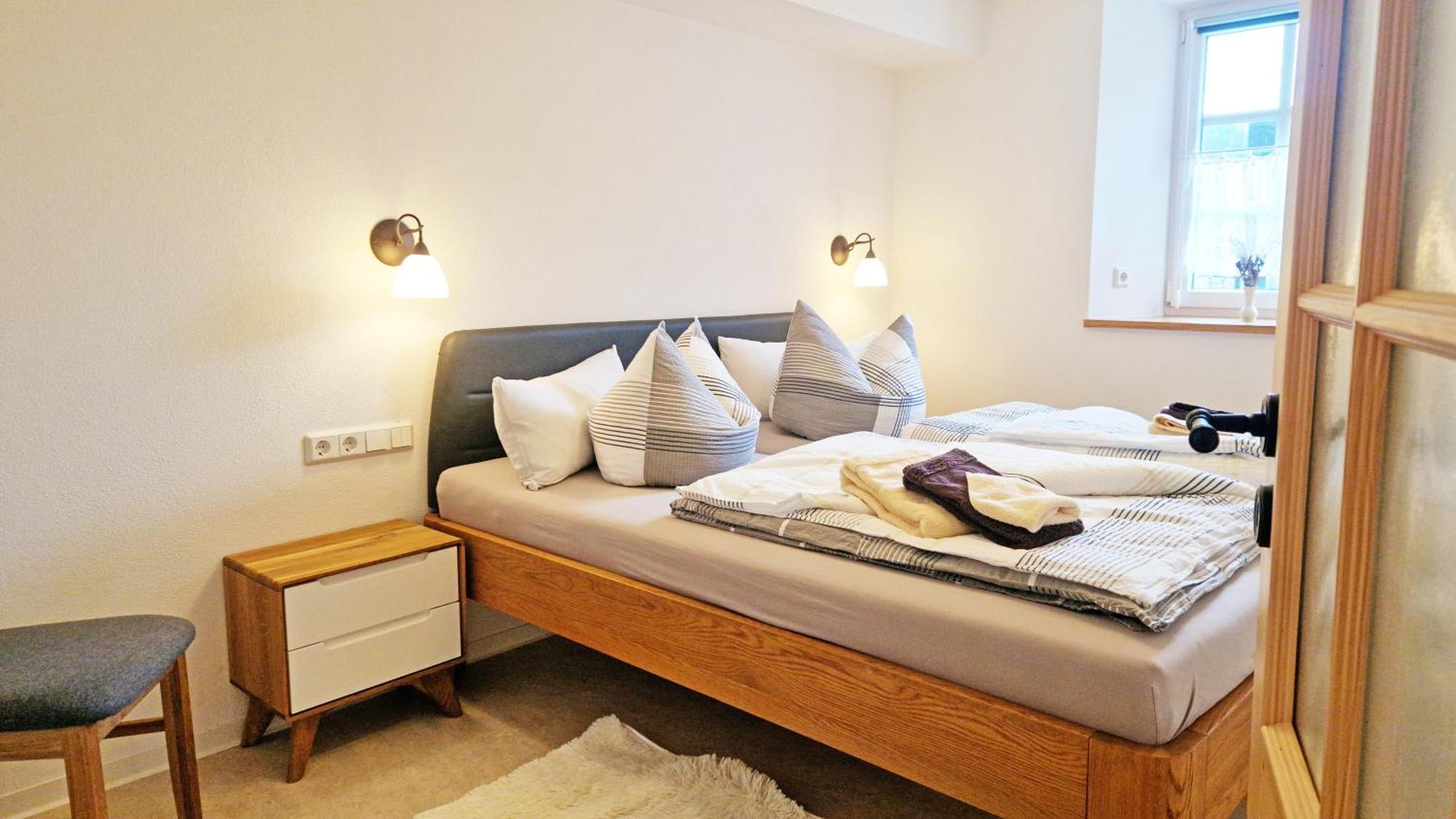 Familien- Und Apartmenthotel Lerchenberghof Walddorf  Exteriör bild